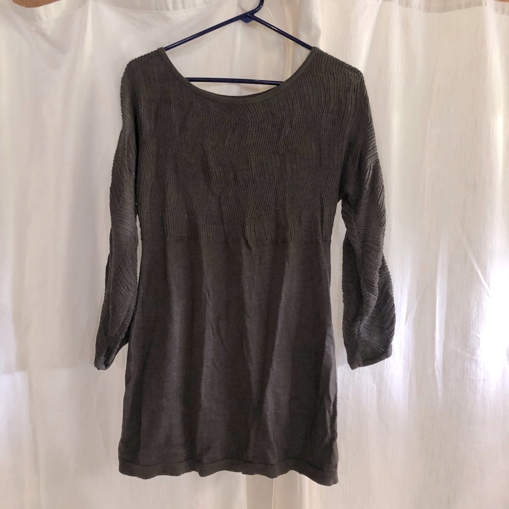 Cotton/Modal GAP Maternity sweater with detailed bodice